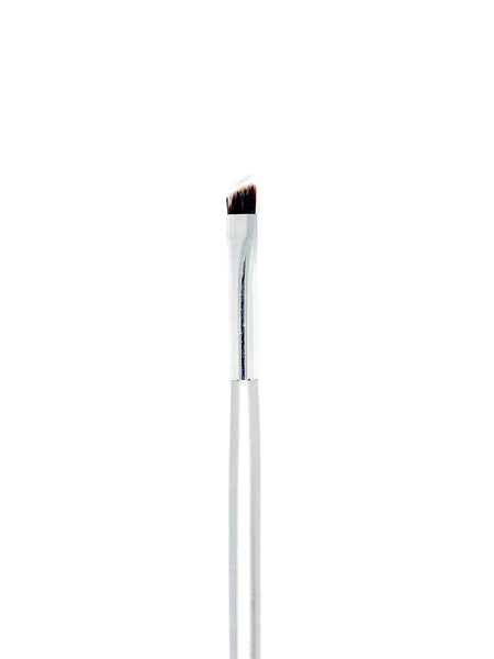 Angle Brush – Advanced Mineral Makeup
